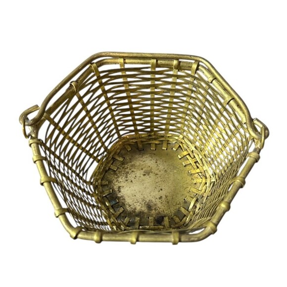Vintage Solid Brass Woven Basket with Handle 4.5" W x 2.5" H Hexagon Shape India - Picture 2 of 3